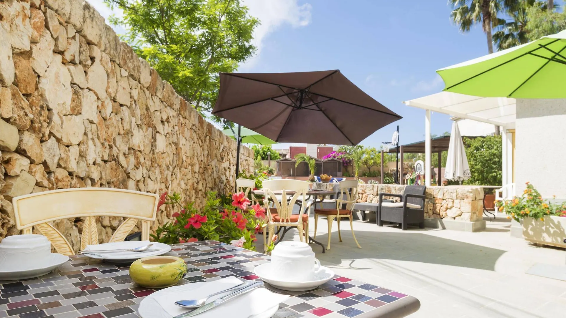 Hostal Residencia Sutimar Peguera Guest house