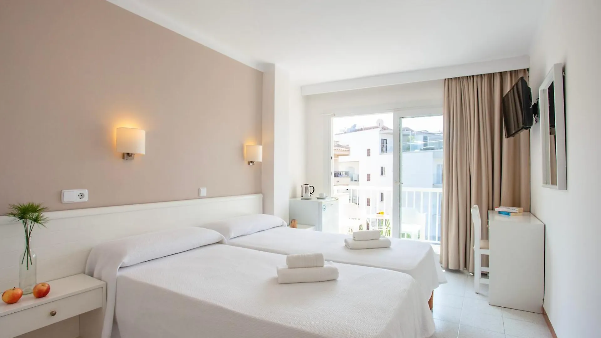 Hostal Residencia Sutimar Peguera 3*,  Spagna
