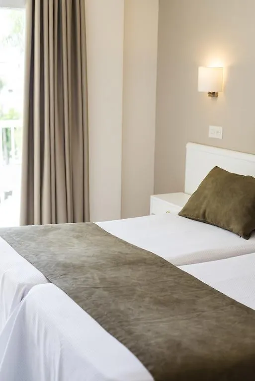 Hostal Residencia Sutimar Peguera 3*,